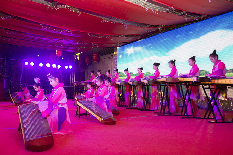 2017年陈思思古筝艺校酒泉新年音乐会