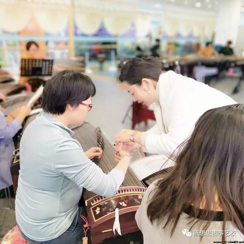 陈思思古筝艺校公益课堂—陈思思老师带你走进古筝世界！