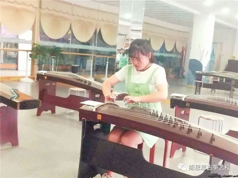陈思思古筝艺校“教师队伍考核”开始啦!