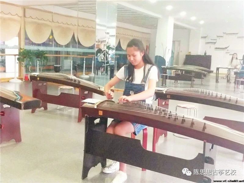 陈思思古筝艺校“教师队伍考核”开始啦!