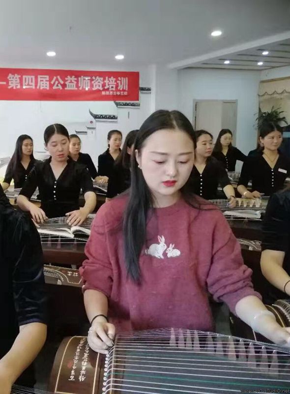 陈思思古筝艺校艺校“筝途”系列活动---第四届大型公益类高级师资培训