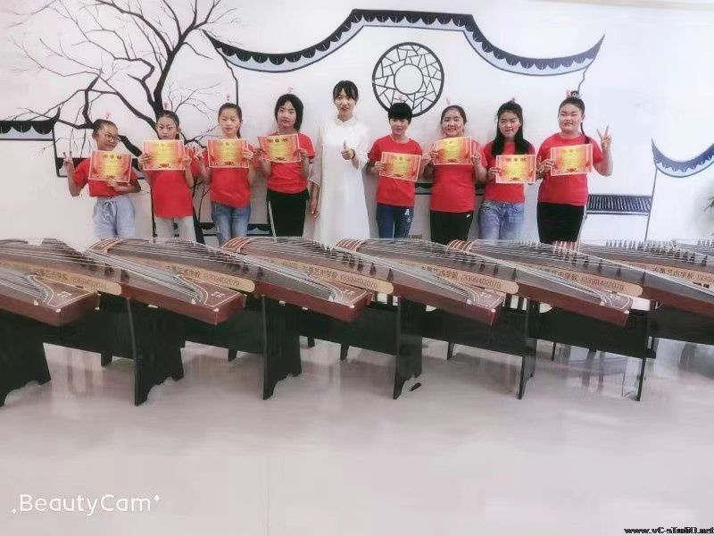 陈思思古筝艺校----玉门分校