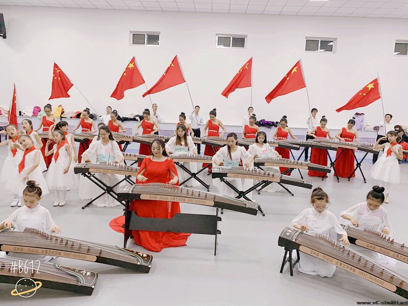 陈思思古筝艺校——瓜州分校