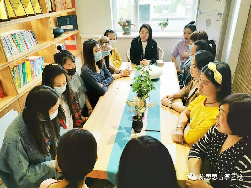 陈思思古筝艺校——让阅读成为一种习惯