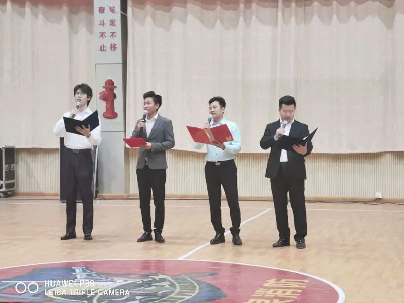 酒泉市音乐家协会携手陈思思古筝艺校慰问演出