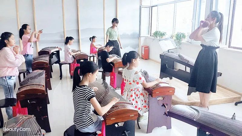 2020年陈思思古筝艺校——玉门分校第一届“繁星点点” 路演活动圆满结束！