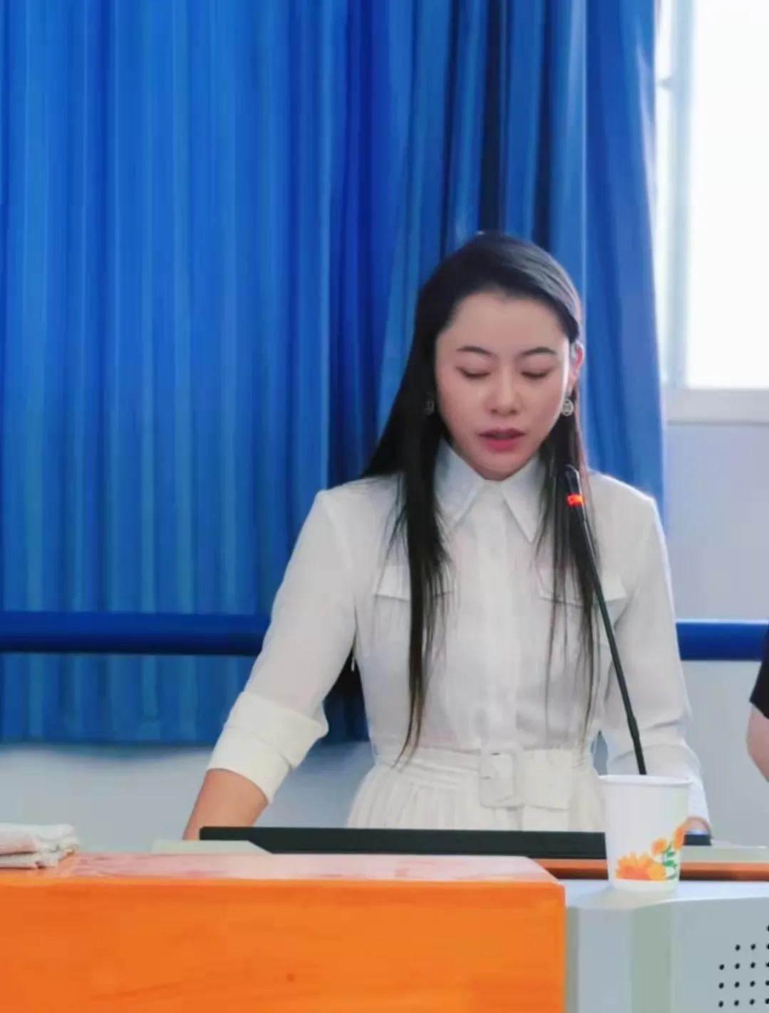 陈思思老师在酒泉职业技术学院讲座
