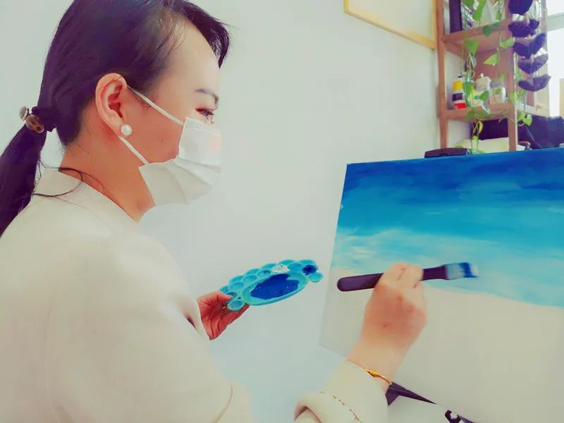 陈思思古筝艺校成人美术课程开课啦!