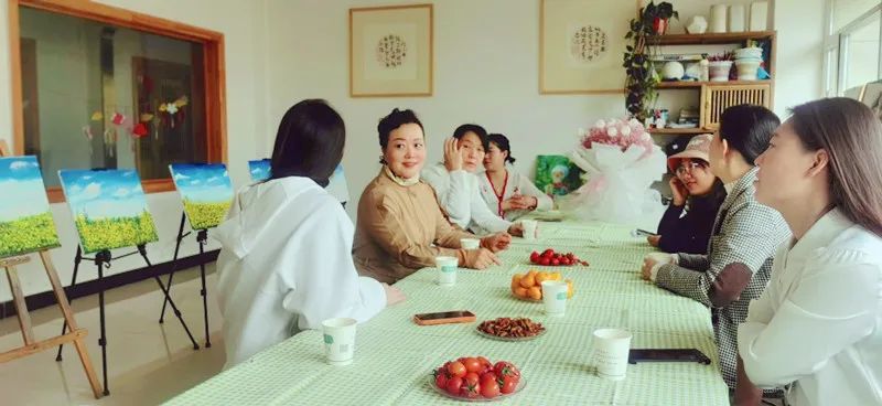 陈思思古筝艺校成人美术课程开课啦!