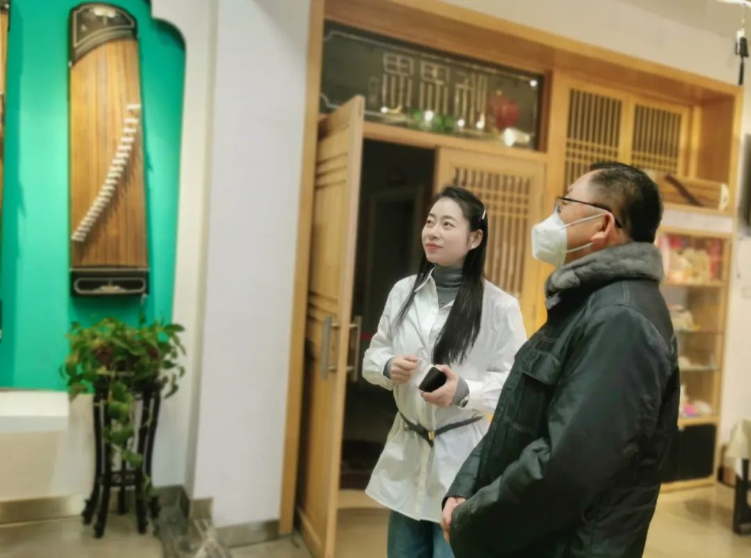 酒泉市统战部常务副部长安敦一行来我校慰问