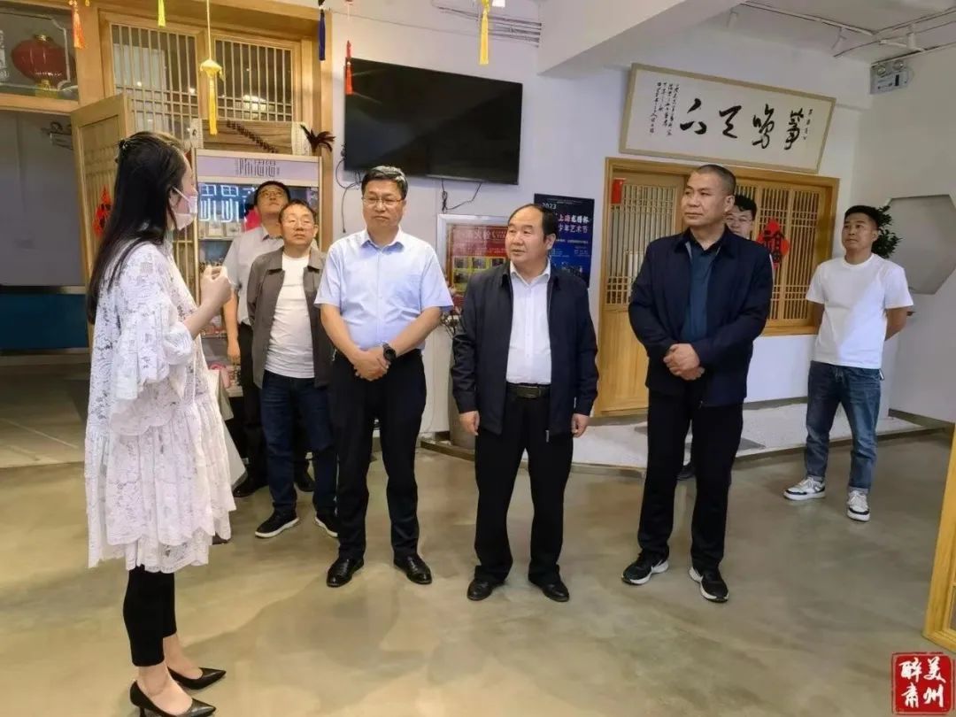 酒泉市文联工作组来我校调研工作
