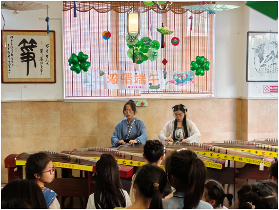 陈思思艺术学校——咸阳校区“浓情端午 粽享欢乐”亲子活动