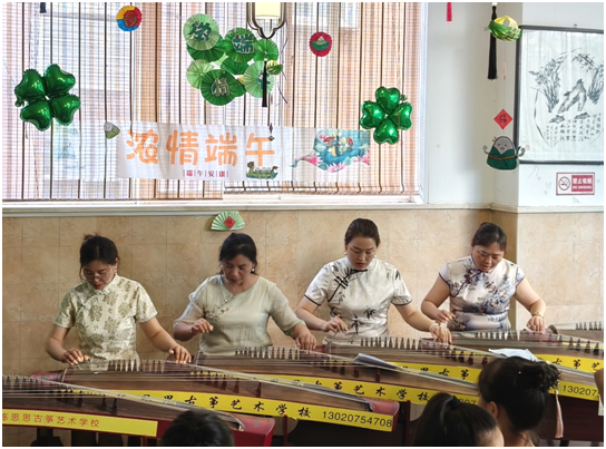 陈思思艺术学校——咸阳校区“浓情端午 粽享欢乐”亲子活动