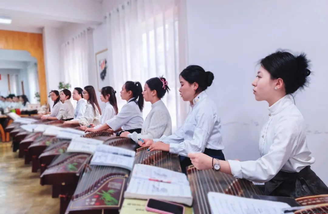 传承传统文化——陈思思艺术学校第七届古筝师资培训班