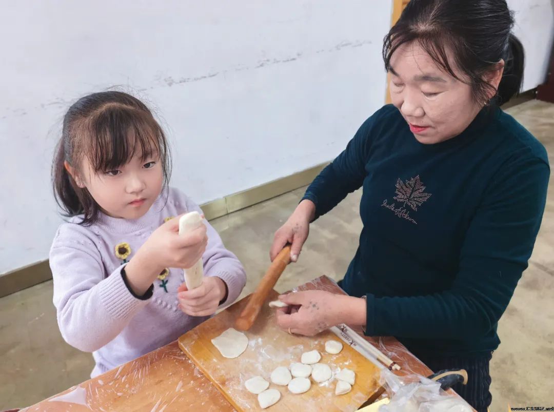 陈思思艺术学校——
