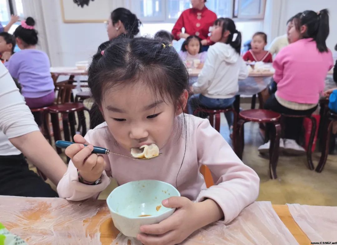 陈思思艺术学校——
