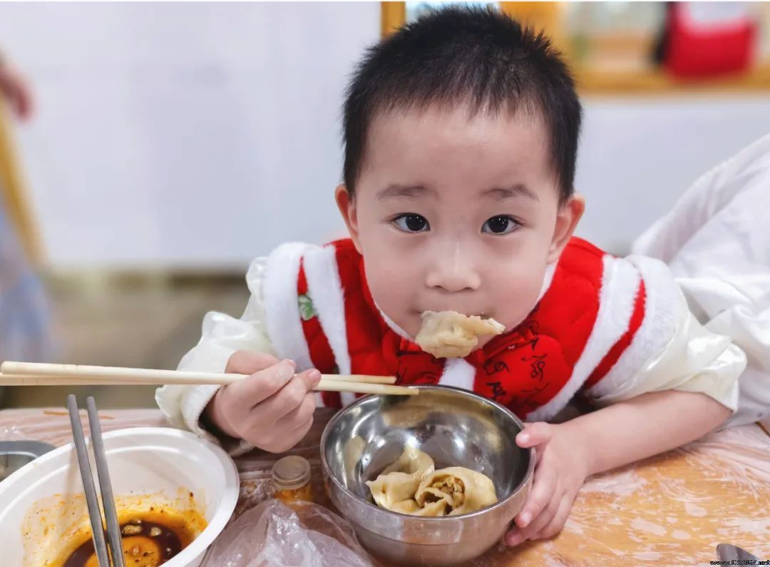 陈思思艺术学校——