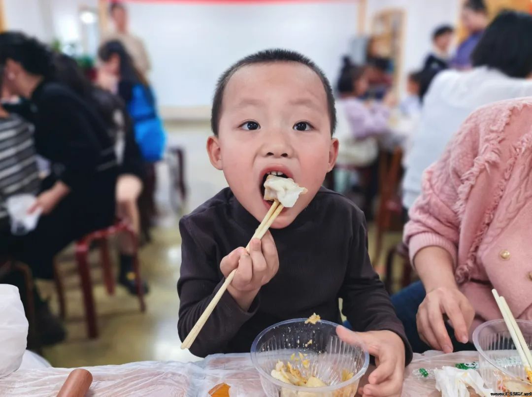 陈思思艺术学校——