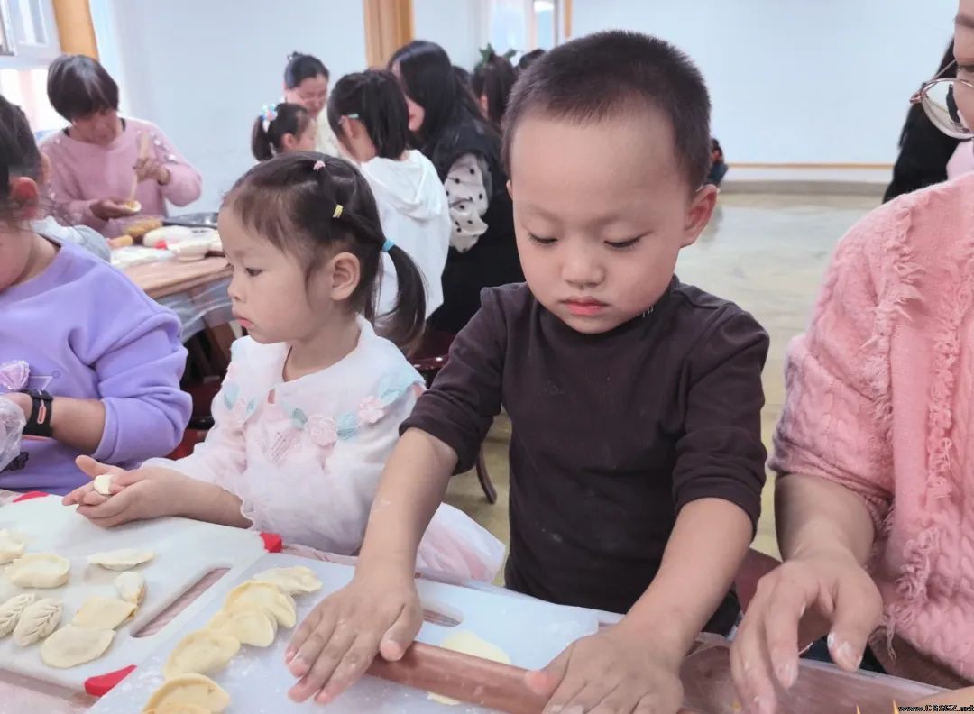 陈思思艺术学校——
