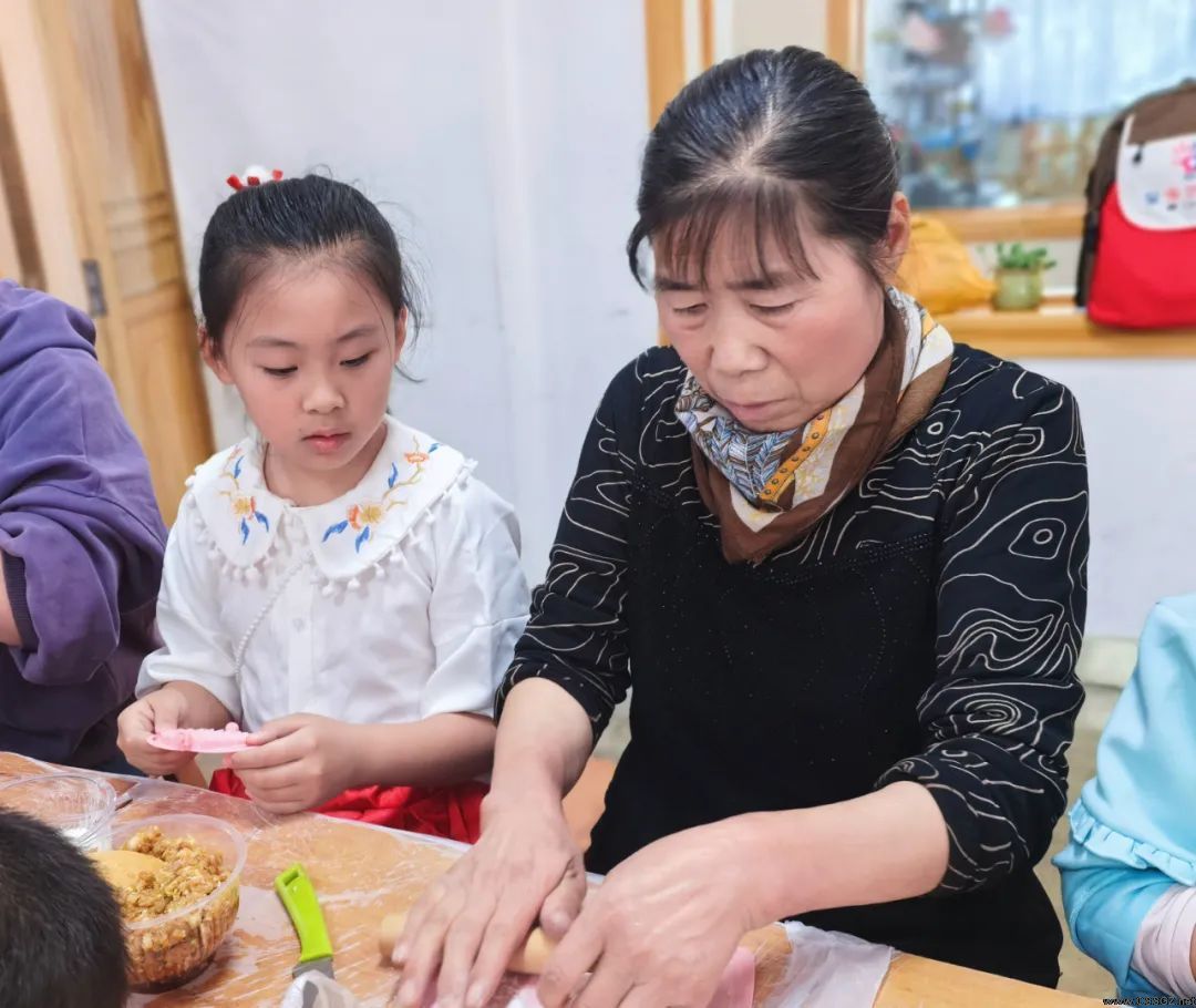 陈思思艺术学校——