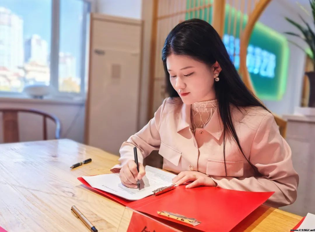 陈思思艺术学校——喜讯