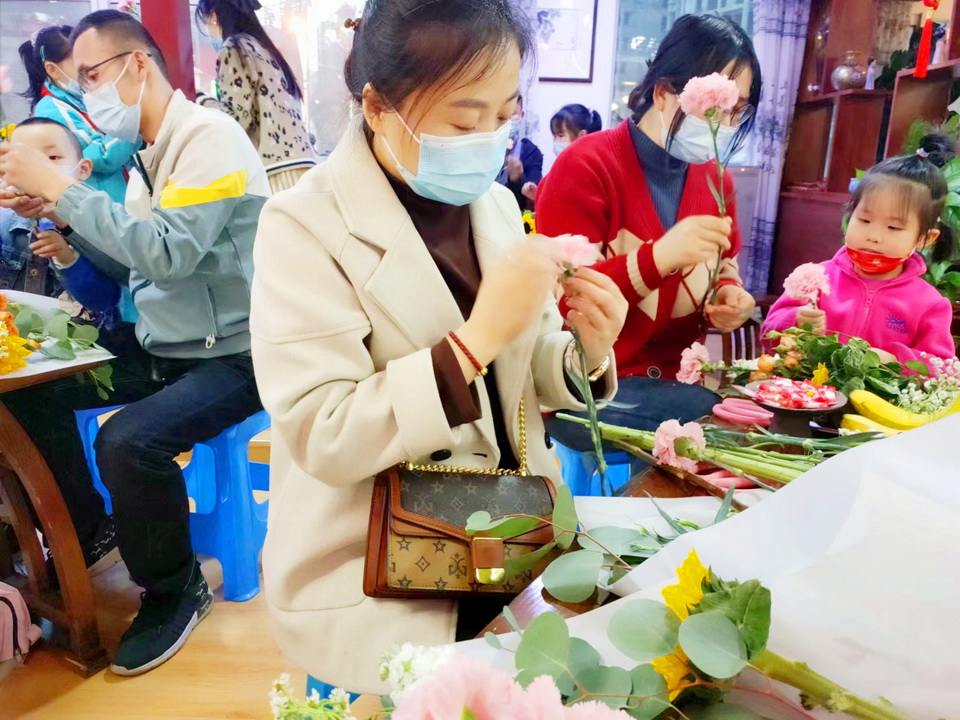 筝途系列“最美的花献给最亲的人”花艺活动