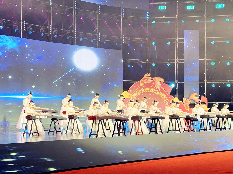 2024年第9届《交响丝路·如意甘肃》少儿春晚