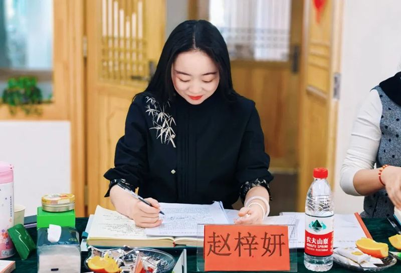 陈思思艺术学校——2025年股东大会“共赴教育新征程”