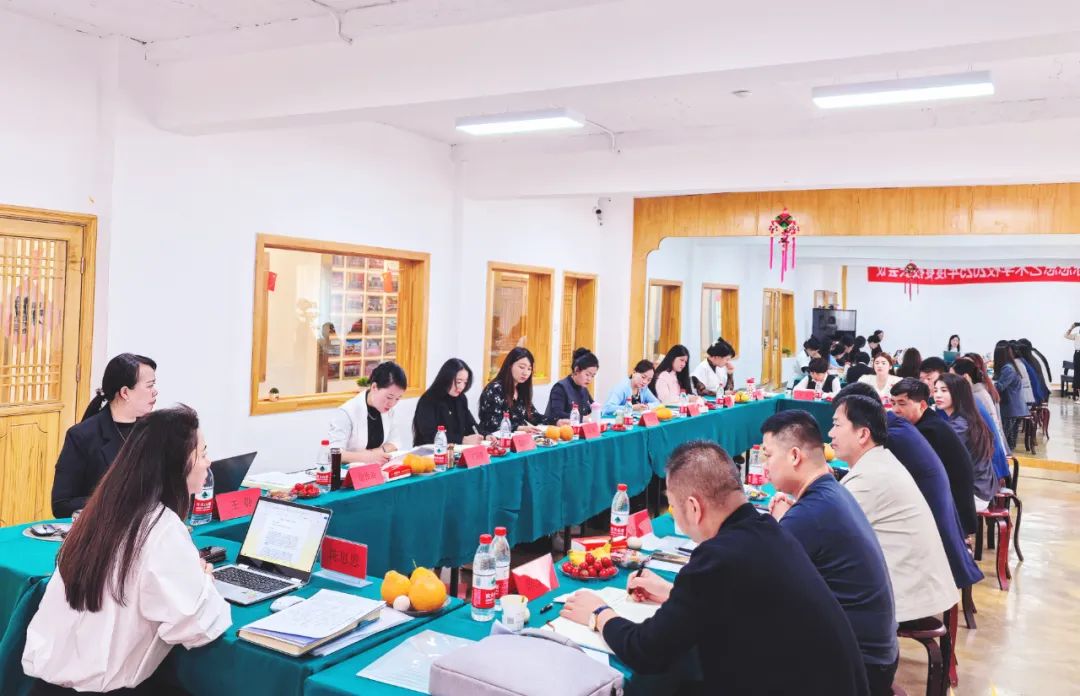 陈思思艺术学校—2025全国校长会议圆满成功，擘画艺术新篇